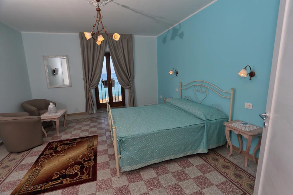 Отель Casale Pettinato Пиццо Экстерьер фото