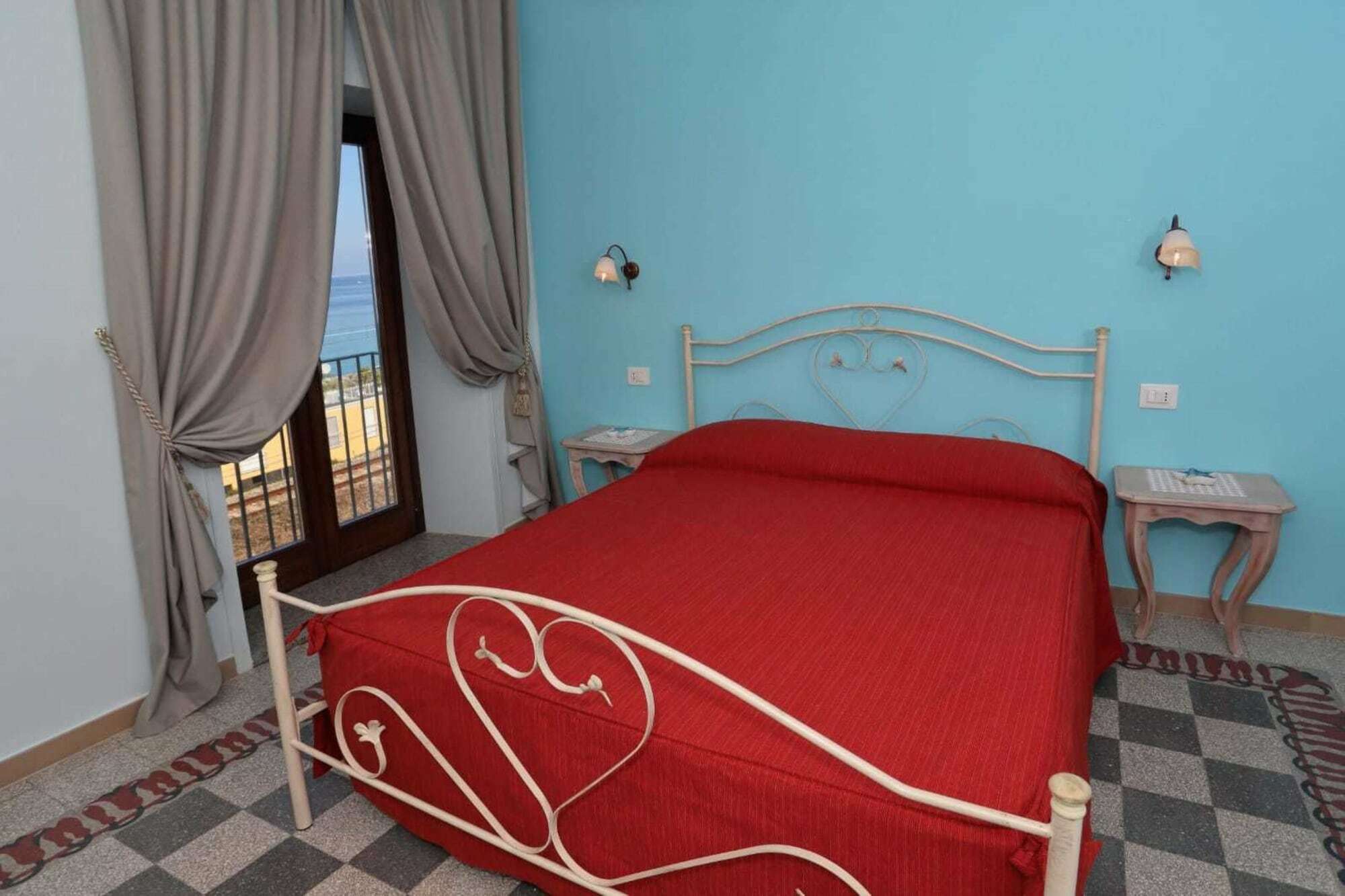 Отель Casale Pettinato Пиццо Экстерьер фото