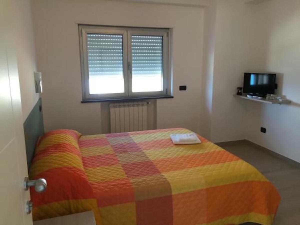 Отель Casale Pettinato Пиццо Экстерьер фото