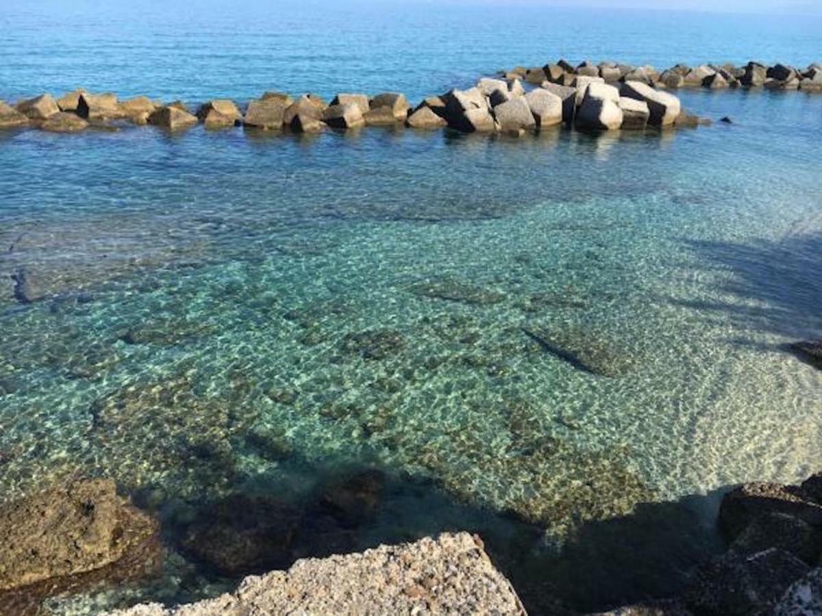 Отель Casale Pettinato Пиццо Экстерьер фото